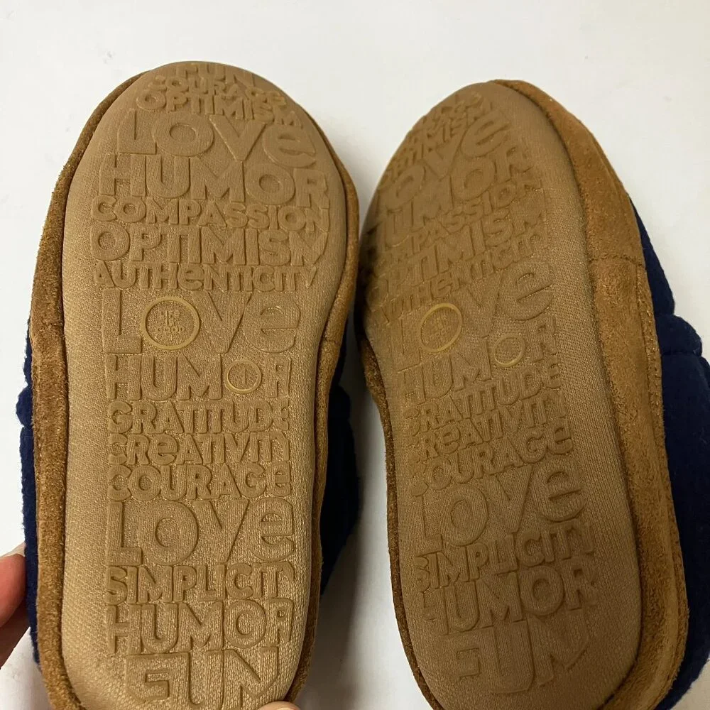 NEW Life is good Slippers Kids Embroidered USA Flag Fleece Lined